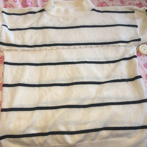 Sold - Picture 3 of 5